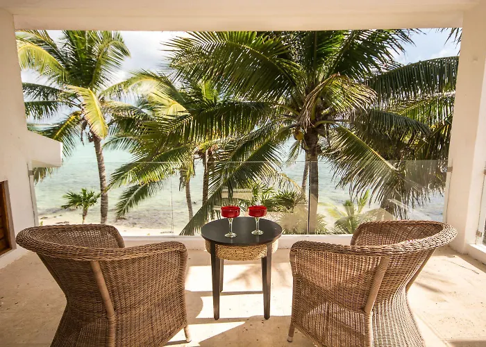 Pousada Beachfront With Private Staff In Gated Community *