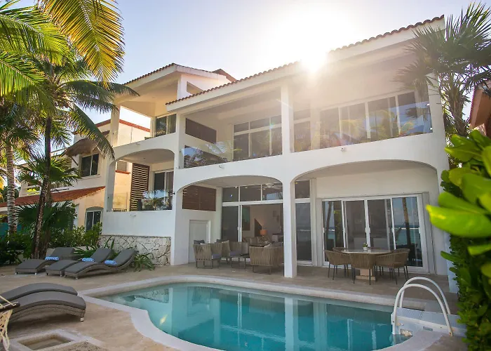 Beachfront With Private Staff In Gated Community Akumal