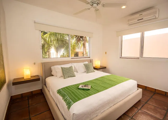 Beachfront With Private Staff In Gated Community