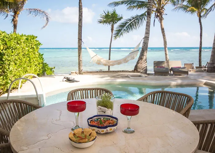 Pousada Beachfront With Private Staff In Gated Community *