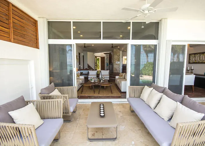Beachfront With Private Staff In Gated Community * Akumal